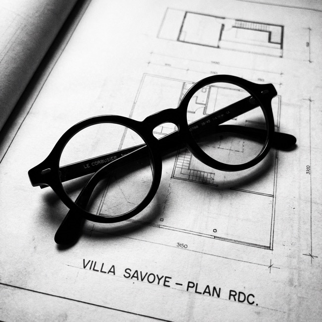 丸眼鏡のブランディング